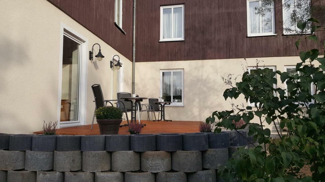 Hotel Zwei Linden Ottendorf-Okrilla Экстерьер фото